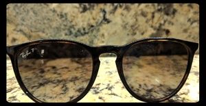Ray Ban Erika Cat Eye sunglasses